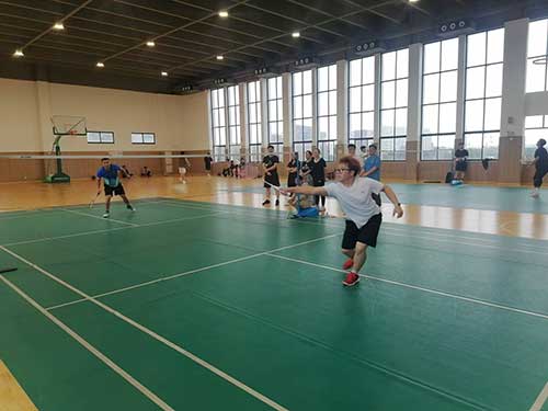 羽毛球.jpg 秋韻飛揚 活力綻放 | 上海創(chuàng)力集團秋季運動會取得圓滿成功(圖8)