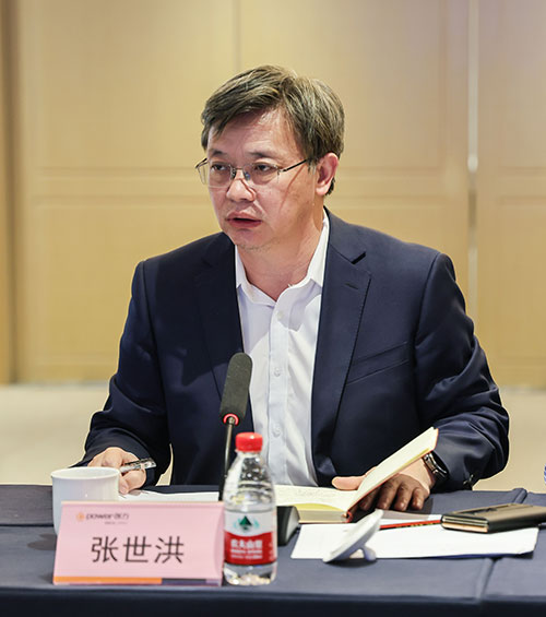 【錨定技術(shù)前沿 共繪創(chuàng)新藍(lán)圖】上海創(chuàng)力集團(tuán)2025年科技創(chuàng)新研討會(huì)圓滿結(jié)束(圖3) 【錨定技術(shù)前沿 共繪創(chuàng)新藍(lán)圖】上海創(chuàng)力集團(tuán)2025年科技創(chuàng)新研討會(huì)圓滿結(jié)束(圖3)