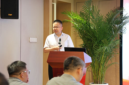 創(chuàng)力集團(tuán)召開(kāi)2025上半年度經(jīng)營(yíng)分析會(huì)(圖3) 創(chuàng)力集團(tuán)召開(kāi)2025上半年度經(jīng)營(yíng)分析會(huì)(圖3)